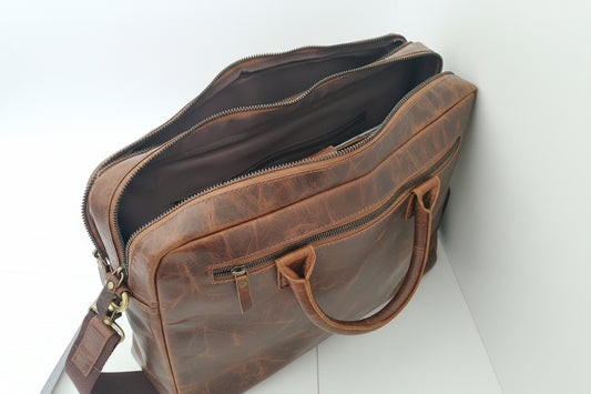 Premium Genuine Leather Office Bag – Structured Business Briefcase with Shoulder Strap