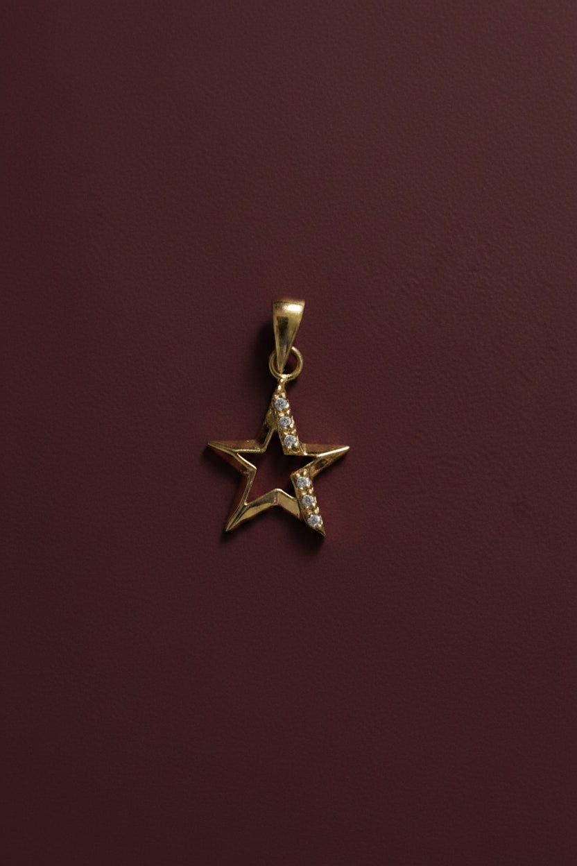Gold‑Plated 925 Sterling Silver CZ Star Pendant – 12×13mm