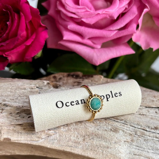 Ocean Ripples Stone Flower Ring