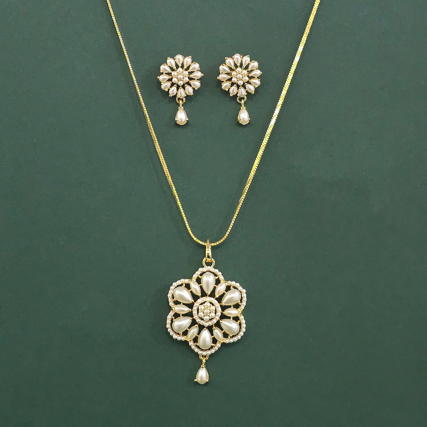 Pendant Set