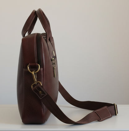 Premium Genuine Leather Office Bag – Structured Business Briefcase with Shoulder Strap