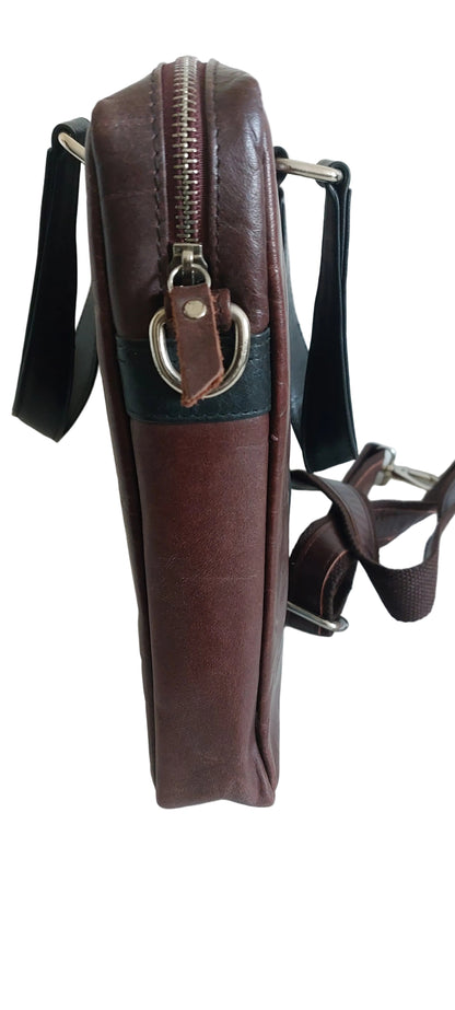 Premium Genuine Leather Office Laptop Bag – Structured Business Briefcase with Shoulder Strap