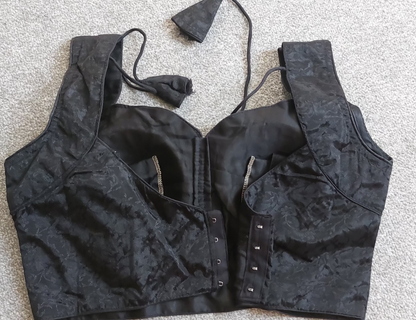 Chinon Silk Jacquard Top with Inside Sleeves & Hook Back (Free Size)