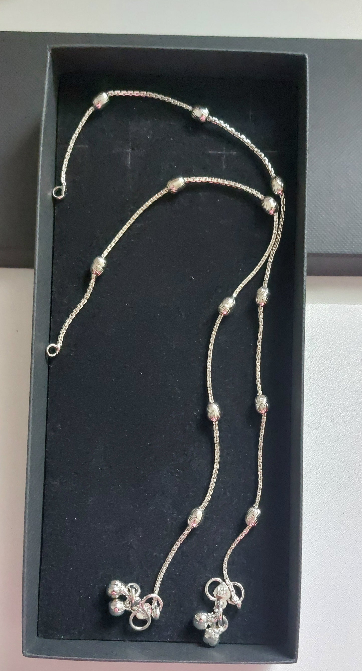 Lightweight Oxidized Silver Anklet for Everyday Styling