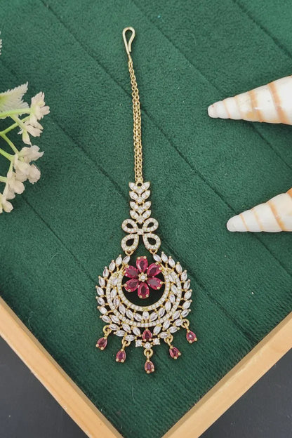 American Diamond Floral Leaf Maang Tikka – Mehendi Polish Bridal Hair Jewellery