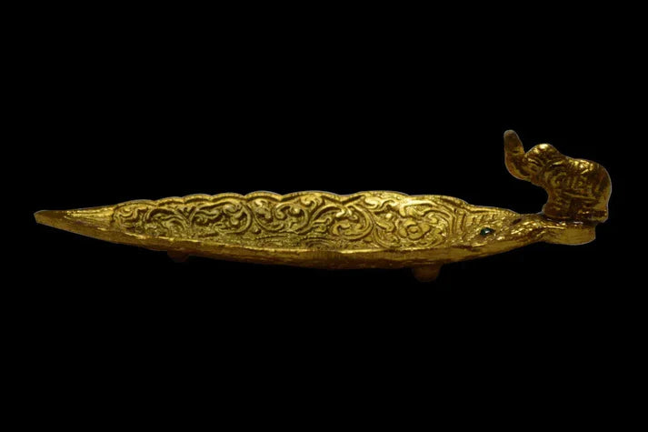 Leaf Agarbathi Stand – Zinc Metal with Gold Polish | Ganesh & Elephant Figurine Mix