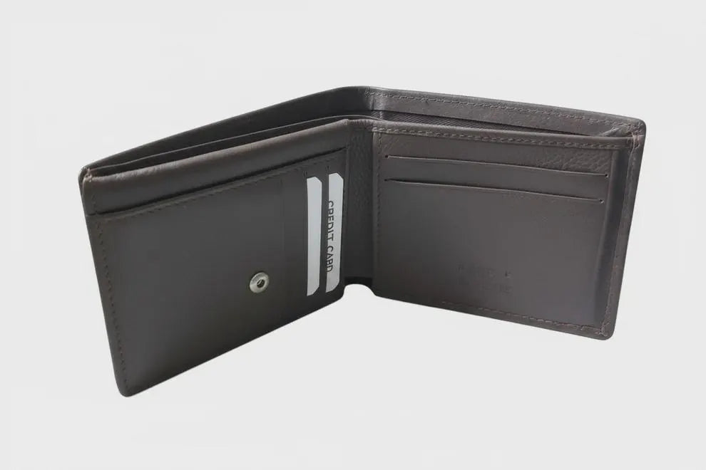 Men's Brown Leather Bifold Wallet for Men – RFID, Card Slots, Coin Pocket