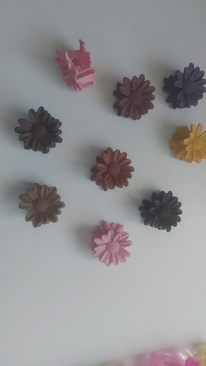 Super Matte Flower Hair Claw Clips – 10 Pack Decorative Interlocking Teeth Hair Clips Accessories